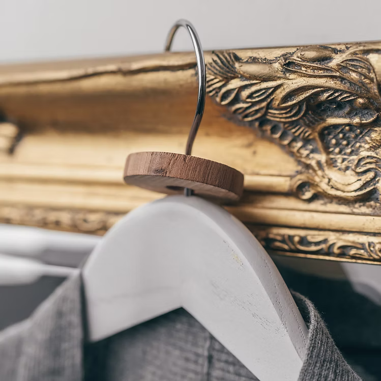 Natural Moth Repellant - Australia Red Cedar Timber Discs