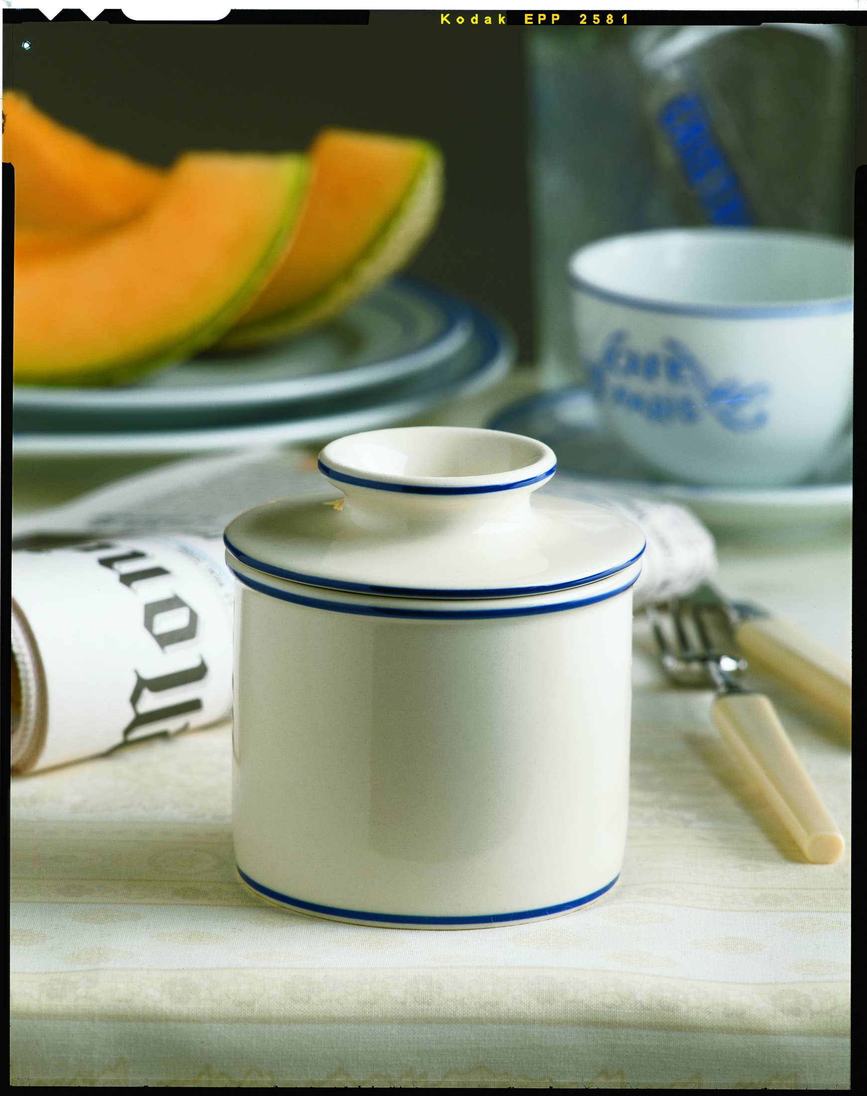Original Butter Bell Crock White -The Eumundi Trading Co 