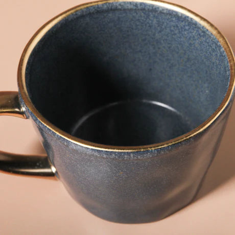Coffee & Tea Mugs | Handmade Ariel Mug in Charcoal